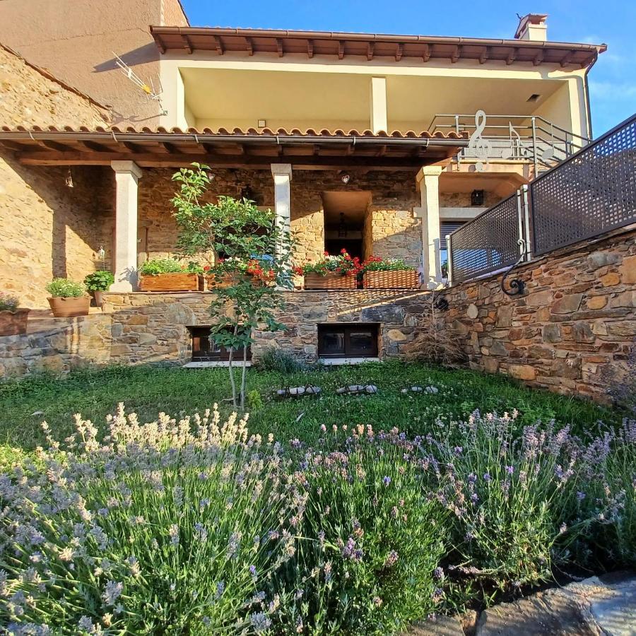 Apartamento Las Campanitas Nunomoral Екстер'єр фото